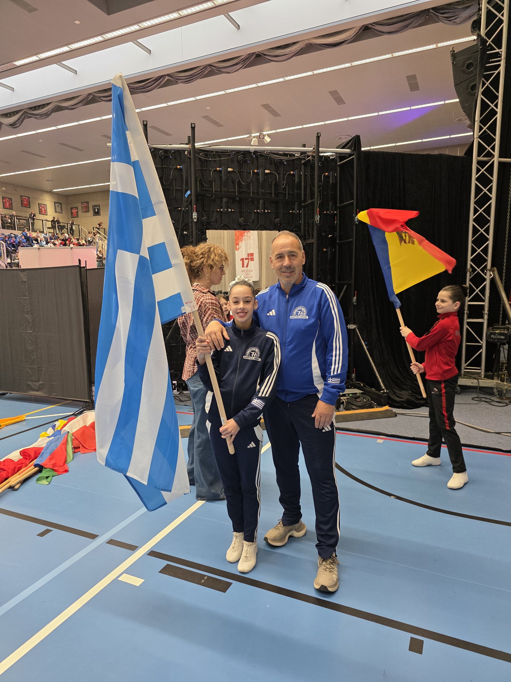 Αθλήτρια του ΑΟΓ Χαϊδαρίου με συνοδό στο Czech Aerobic Open Prague 2026